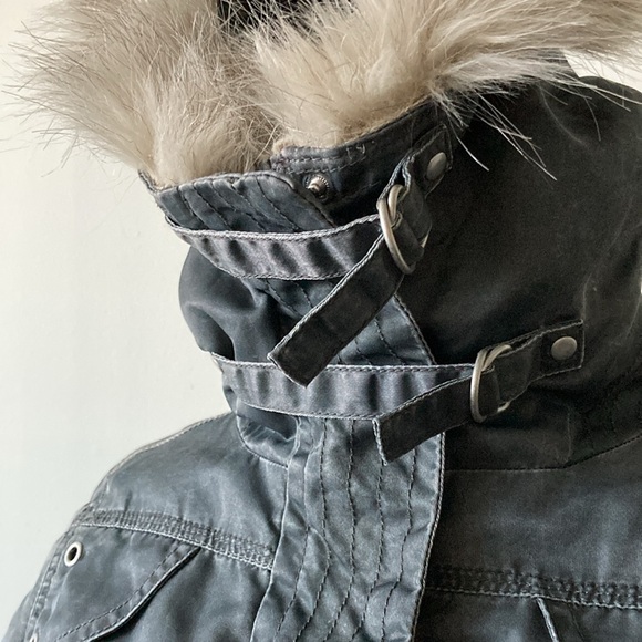 BKE Bomber Jacket | Lots of POCKETS ! | Womens sz Small | Grey | Faux Fur Hoodie - Picture 10 of 11